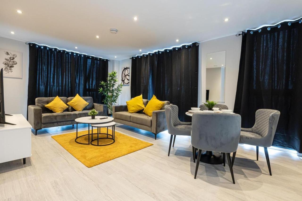Contemporary 3 Bedrooms Apartment Manchester City Exterior foto